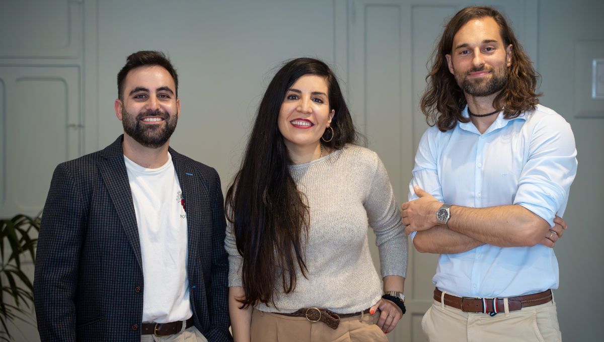 Alejandro Estrada, Alba Testa y Esteban Gutierrez, creadores de la plataforma Fuente Doctor and Cols