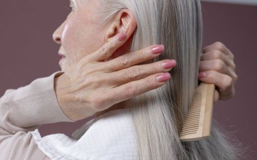 Adiós al cabello envejecido: estos son los mejores trucos y tratamientos para una melena joven