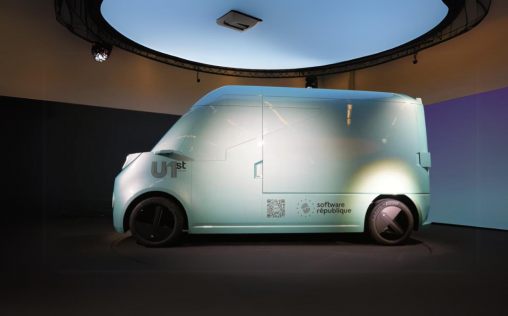 "U1st Visión": el nuevo vehículo sanitario de Renault y Thales con IA para atención médica avanzada