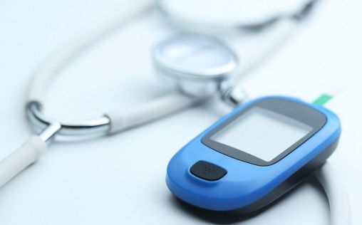 Medir la glucosa de pacientes diabéticos de forma no invasiva, posible gracias a sensores de papel