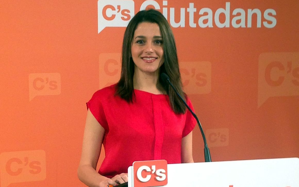 Arrimadas: “El FLA va a seguir llegando pero para pagar servicios sociales y de salud, y no ilegalidades de un nuevo 9N”