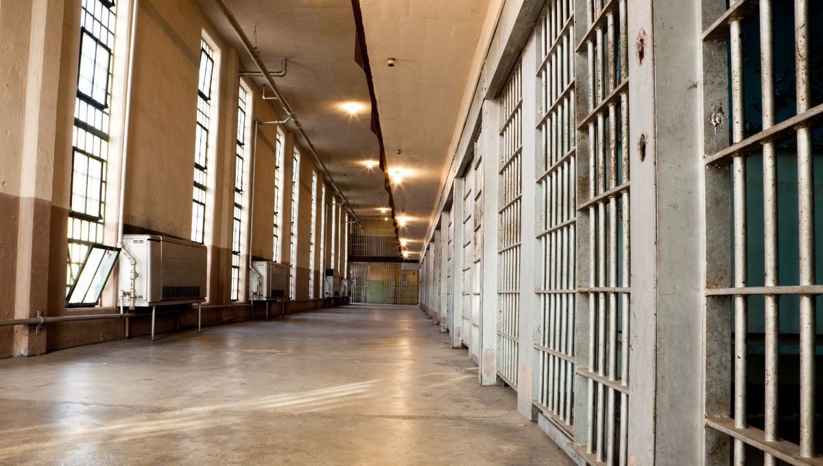 Interior de una prisión (Fuente: Canva)