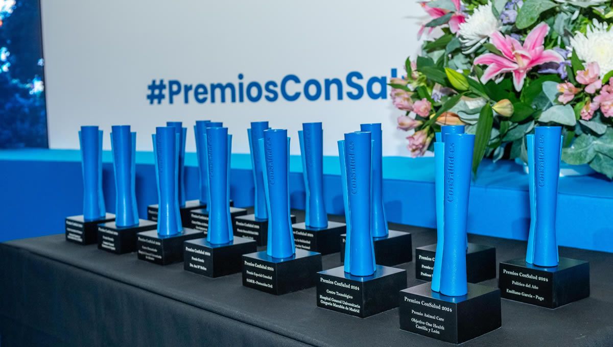 Estatuillas Premios ConSalud 2024