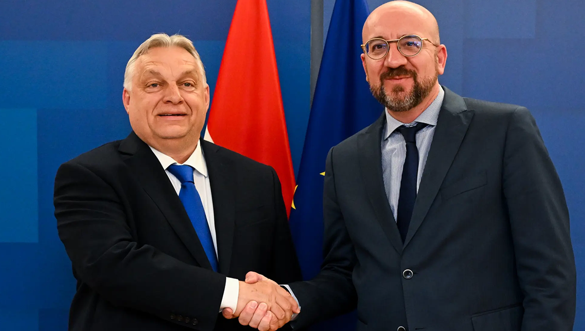 Viktor Orbán, primer ministro húngaro, y Charles Michel, presidente del Consejo Europeo (Foto: Gobierno de Hungría)