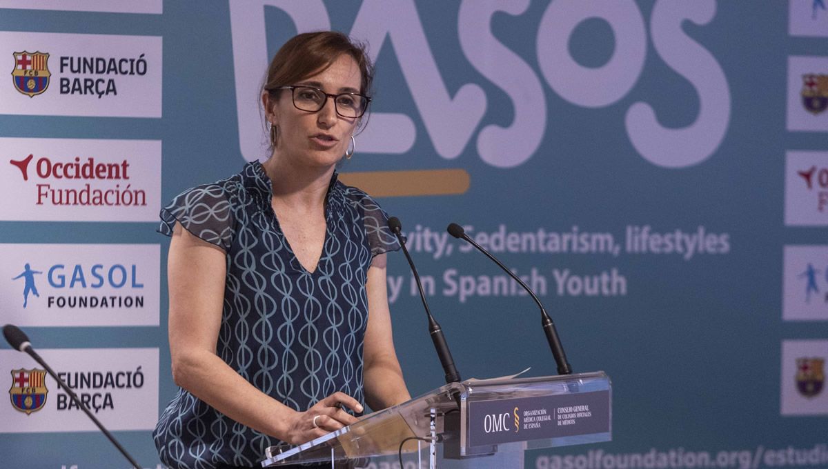 Mónica García, ministra de Sanidad, presenta el “Informe sobre el nivel socioeconómico y los estilos de vida de la población infantil y adolescente en España” (Foto: Sanidad)