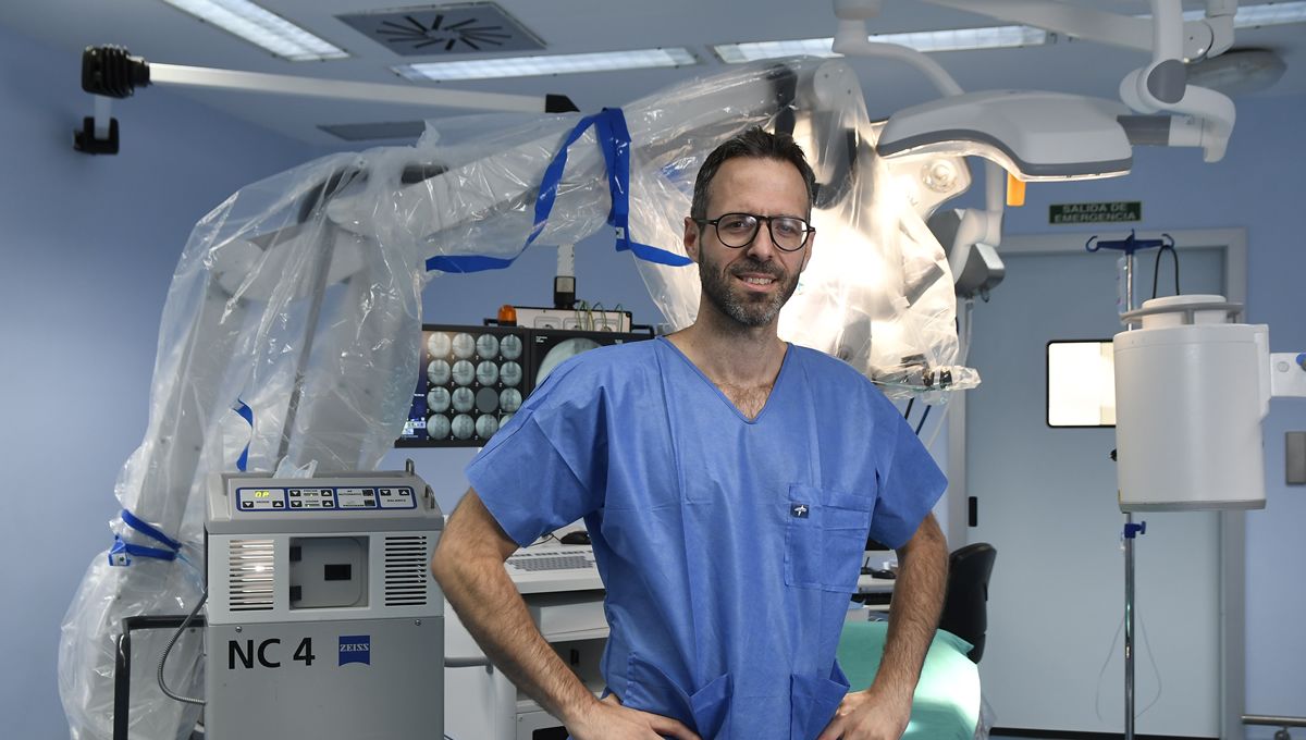 Dr. Antonio Vargas, neurocirujano del Hospital Vithas Almería (Foto: Vithas)