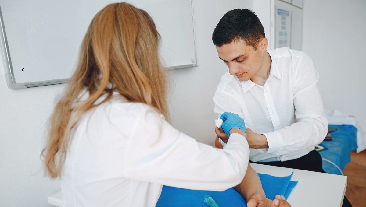 Análisis de sangre en el hospital (Foto. Freepik)