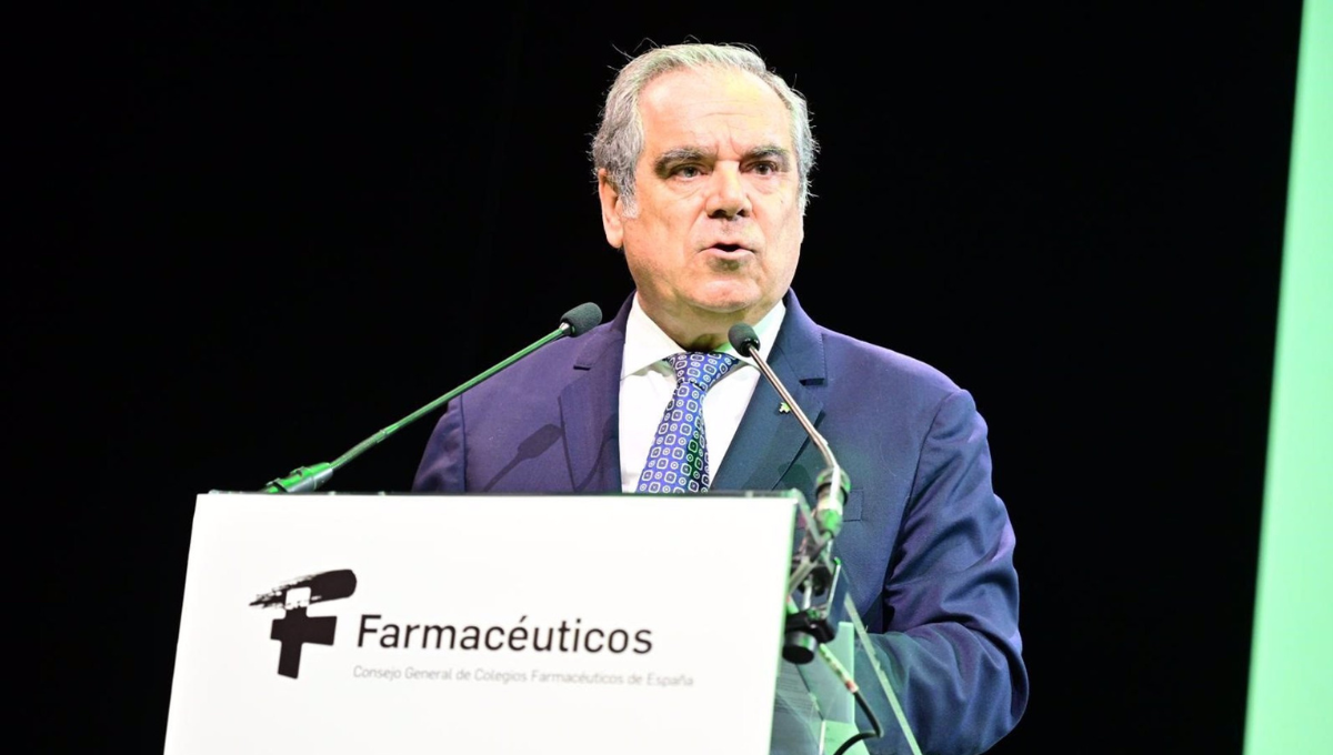 El presidente del Consejo General de Colegios Farmacéuticos, Jesús Aguilar (Foto: Europa Press)