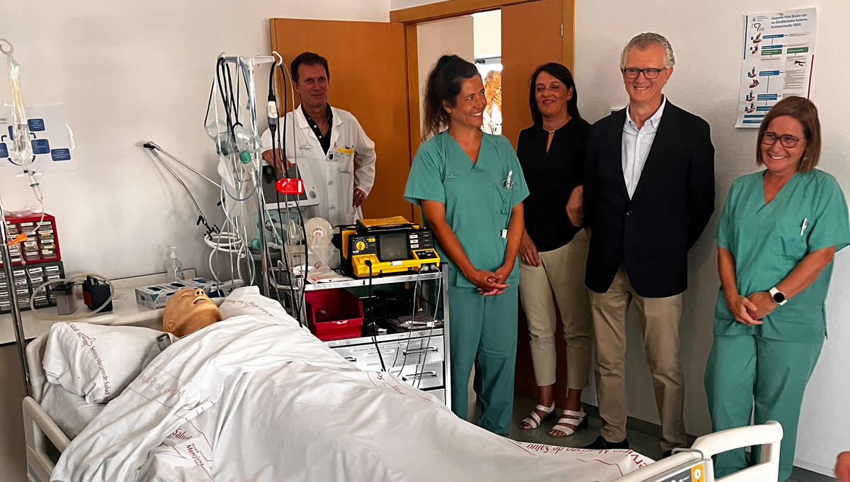 El aula de simulación usa maniquíes adaptados para la realización de procedimientos e intervenciones sanitarias de simulación (Foto: Murcia Salud)