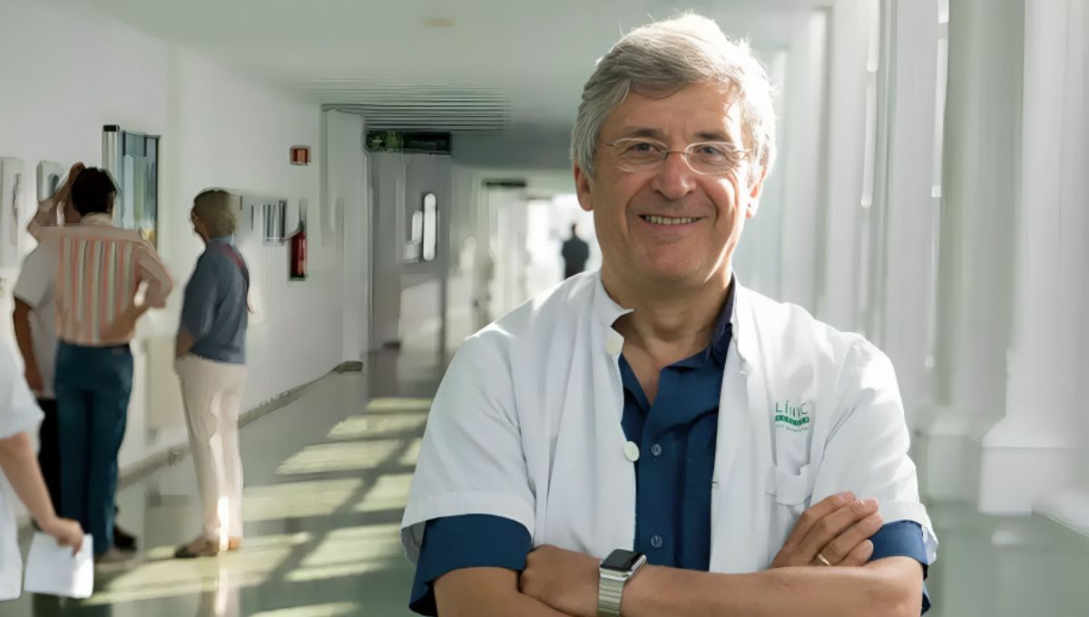 Dr. Francisco Carmona Herrera, Jefe de Servicio de Ginecología del Clínic explica el reto que supone llevar a cabo un trasplante de útero (Fuente Clinic Barcelona)