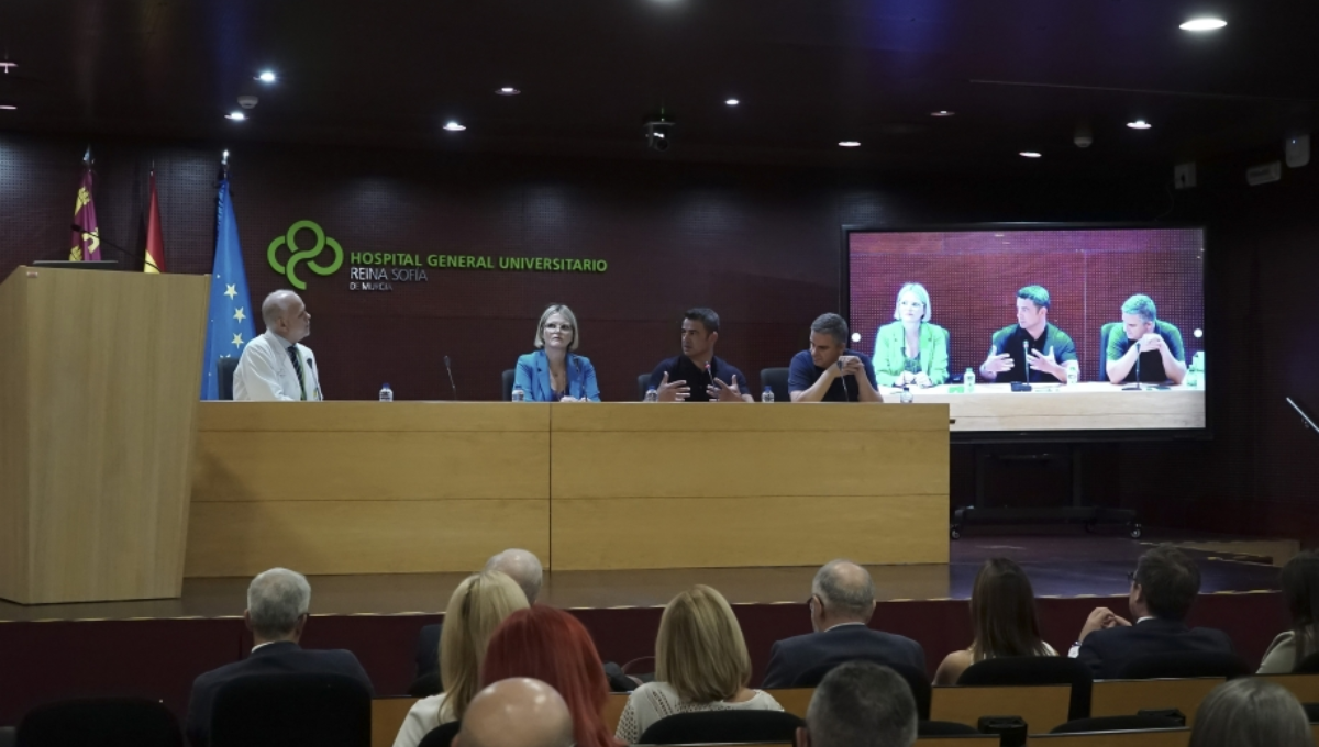 Primera mesa redonda de la Jornada de Innovación de la Región de Murcia (Foto: ConSalud)