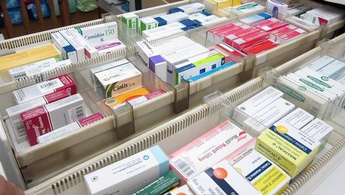 Medicamentos que compró la Junta de Andalucía con estos contratos. (Foto: Europa Press)