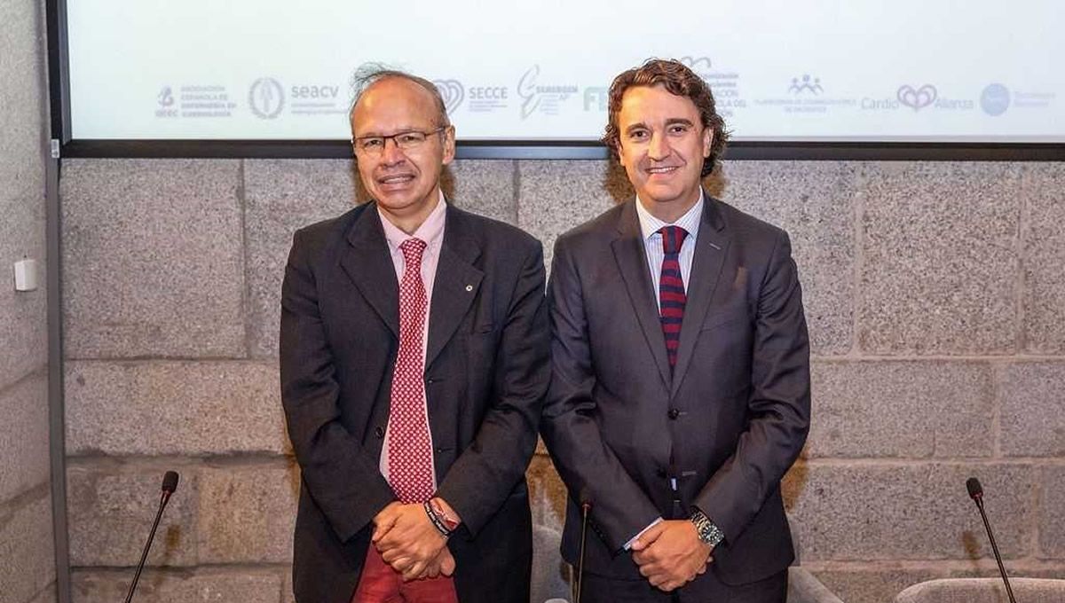 El secretario general de Fenin, Pablo Crespo, y el presidente del Icomem, Manuel Martínez-Sellés. (Foto: Fenin)