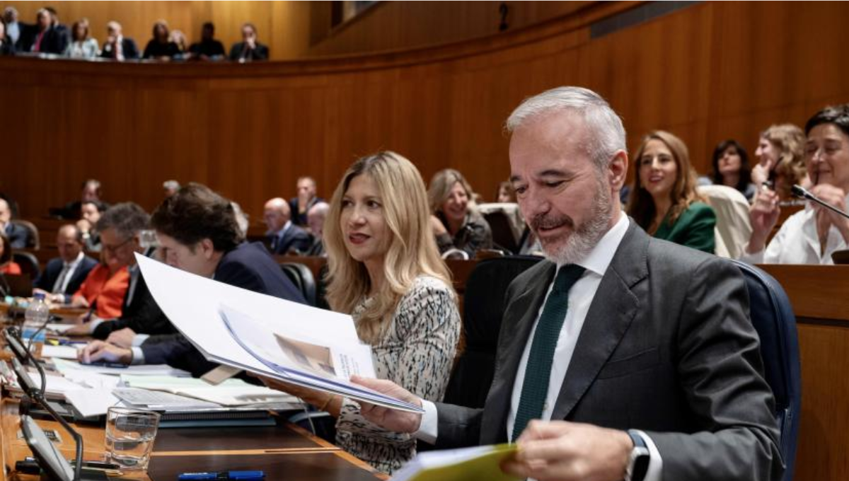 Intervención del presidente del Gobierno de Aragón, Jorge Azcón, en el Debate sobre el Estado de la Comunidad. (Foto: Fabián Simón)