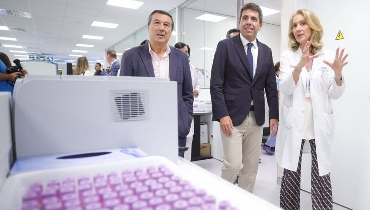 Visita de Carlos Mazón al hospital La Fe de Valencia. (Foto: Generalitat Valenciana)