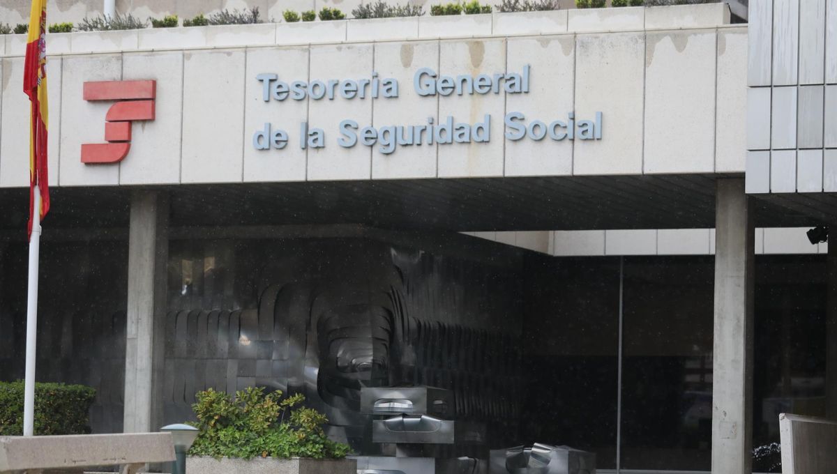 Entrada a una oficina de la Tesorería General de la Seguridad Social (Foto. EP)