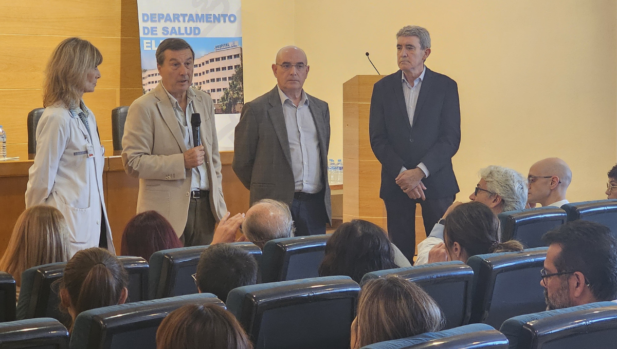 Marciano Gómez, consejero de Sanidad de la Comunidad Valenciana, ha visitado el Hospital de Elda (Foto: Comunidad Valenciana)