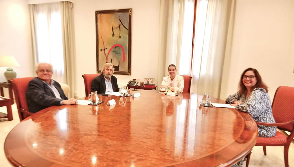 Imagen de la reunión entre el Govern de Baleares y SIMEBAL (FOTO: CAIB)