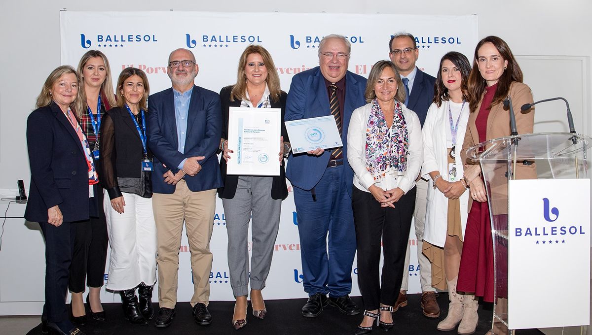 La Osteoarthritis Foundation International (OAFI) otorgó a la Residencia de ancianos en Sevilla, Ballesol El Porvenir, la certificación OAFI Space (Foto. Ballesol)