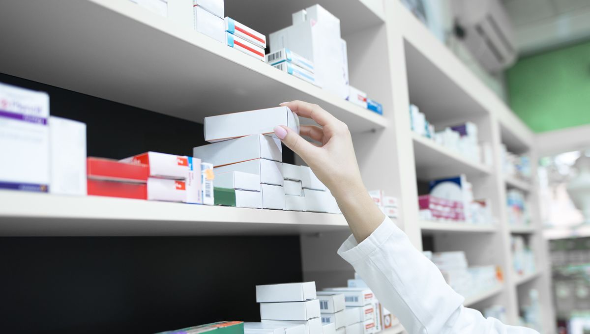 Interior de una oficina de farmacia (FOTO: Freepik)