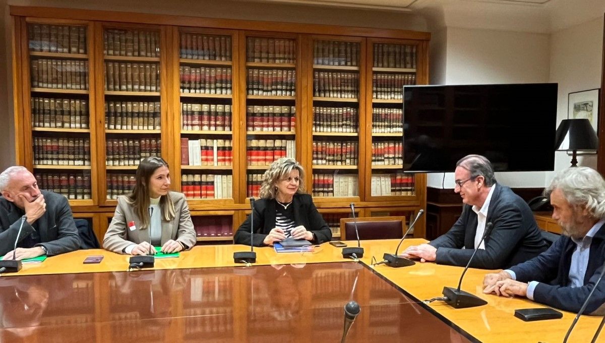 Reunión de CESM con representantes del PP y del PSOE (FOTO: CESM)