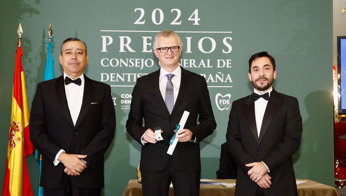 Juan José Pedreño nombrado Miembro de Honor por el Consejo General de Dentistas (Foto: Región de Murcia)