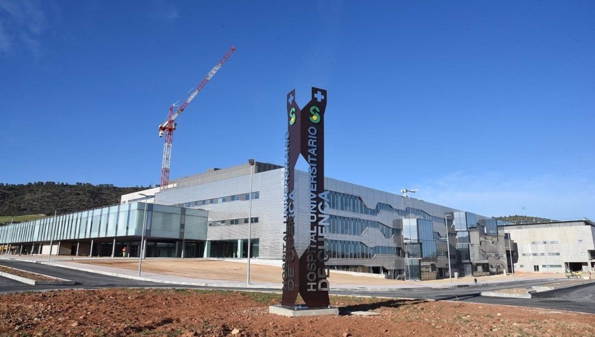 La primera resonancia magnética con inteligencia artificial de toda España en el H. de Cuenca (Foto. Europa Press)