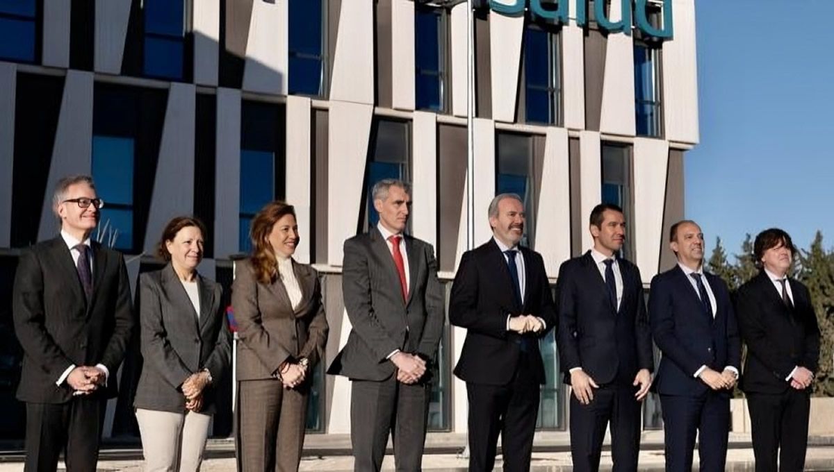 Visita de Azcón al nuevo Hospital Quirónsalud Zaragoza. (Foto: Aragón)