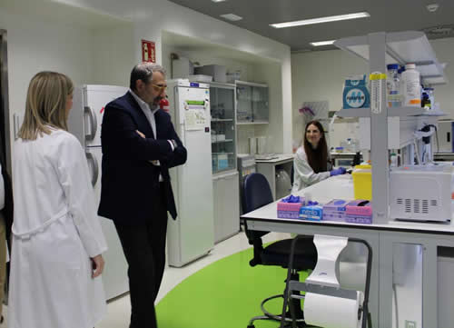 El Gobierno de Castilla La Mancha amplía los espacios de investigación biomédica y crea una Unidad de Cultivos Celulares en Ciudad Real Fuente Castilla La Mancha