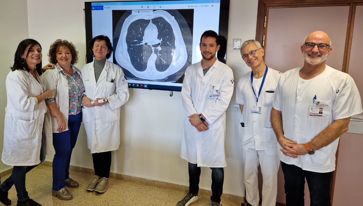 Profesionales trabajan en el primer programa piloto de cribado de cáncer de pulmón en España (Foto. Principado de Asturias) 